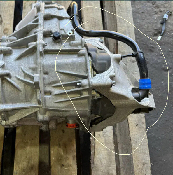 Подушка заднього двигателя Tesla Model Y  2023 Львов