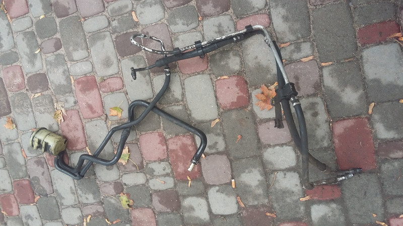 Трубки шланги гидроусилителя руля Opel Movano  2005 2.5 Дизель 