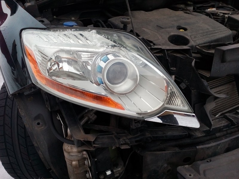 Основная фара в сборе Ford Kuga  2011 2.0 Дизель Чернигов