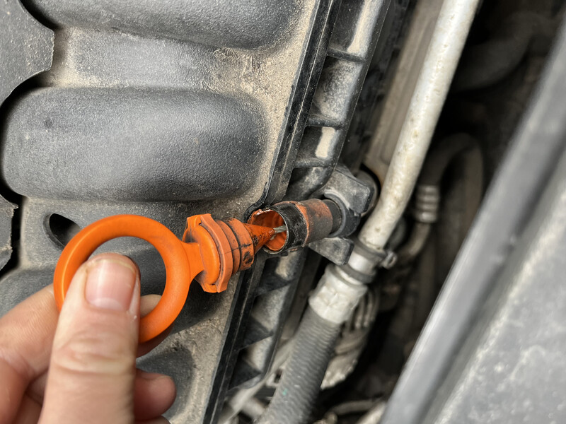 Трубка масляного щупа Volkswagen Passat B7  2013 2.5 Бензин Кропивницкий