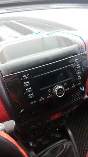 Шахта под штатную магнитолу Fiat Doblo  2011 1.6 Дизель Житомир