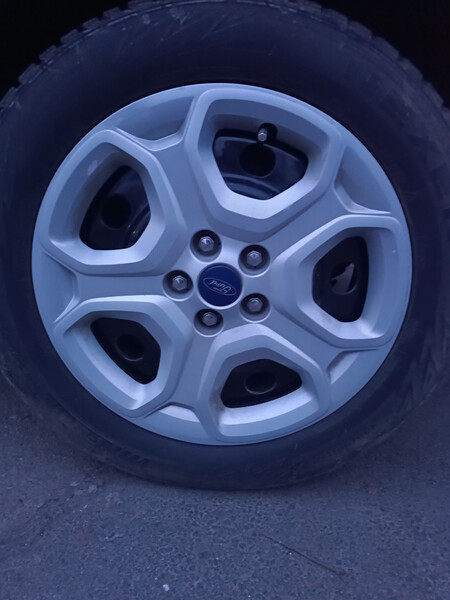 Колпаки на диски Ford Escape  2017 