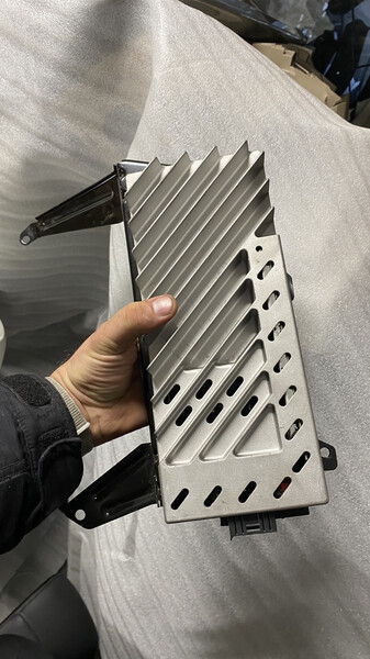 Консоль задньої кліми BMW X5 2016 г.  3.0 л бензин Луцк