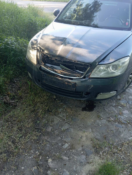 Бампер передний голый Skoda Octavia A5  2010  Электро 