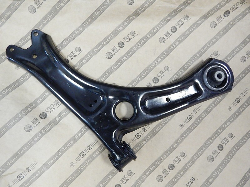 Рычаг передний правый Skoda Superb 2  2009 2.0 Бензин Харьков