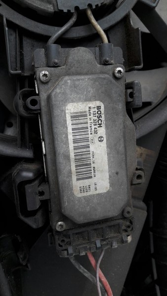 Вентилятор охлаждения двигателя Volvo S80 2007 г.  2.4 л дизель Луцк