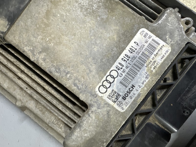 Электронный блок управления двигателем 4L0 910 401 P   Audi Q7