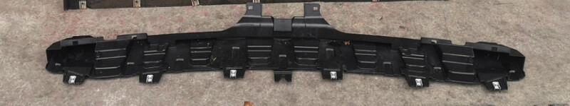 Крепление переднего бампера центральное нижнее Alfa Romeo Stelvio  2018 2.0 Бензин Дніпро