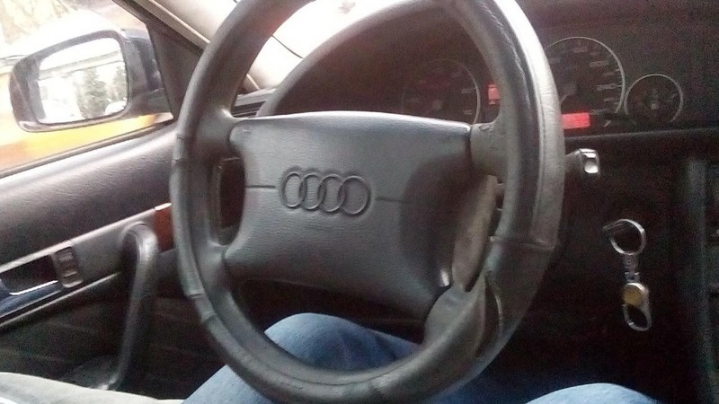 Накладка на руль Audi A6 C4  1996 1.8 Бензин Киев