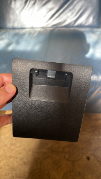 Монетница Toyota Camry 70  2018 2.5 Бензин Фастов