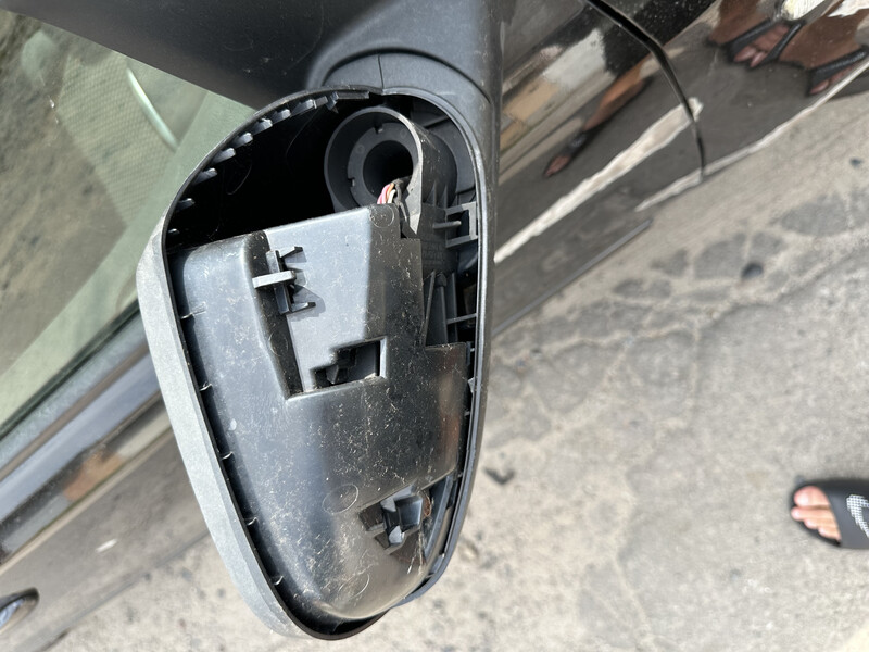 Корпус зеркала правого Nissan Note E11 хэтчбек 2006 г.  1.4 л бензин Полтава