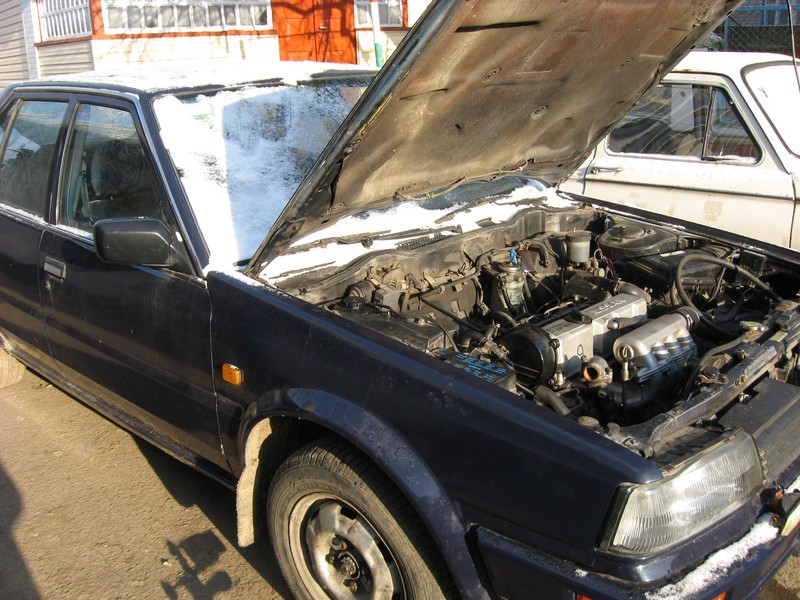Крило переднє праве Nissan Bluebird  1988 2.0 Дизель 