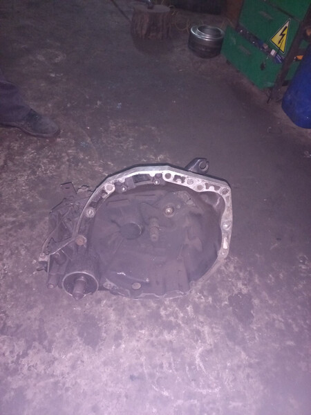 МКПП Renault Laguna  1998 універсал 2.0 Бензин 