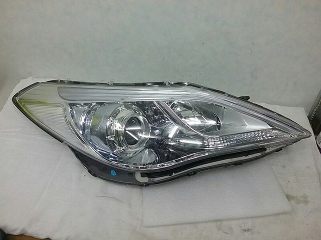 Галогенная фара левая 921013V000   Hyundai Grandeur