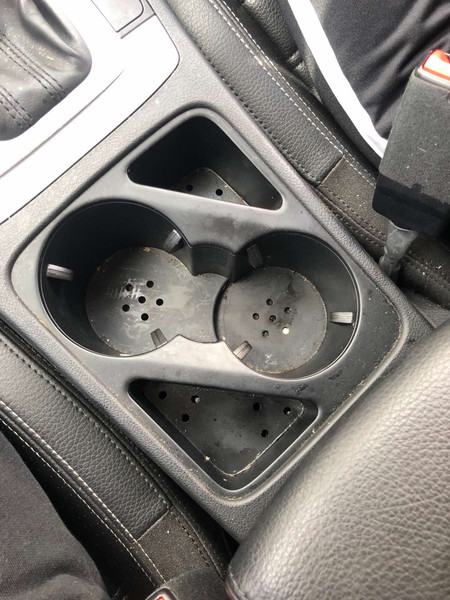 Резинки для подстаканника Volkswagen Passat CC  2013 2.0 Бензин Киев