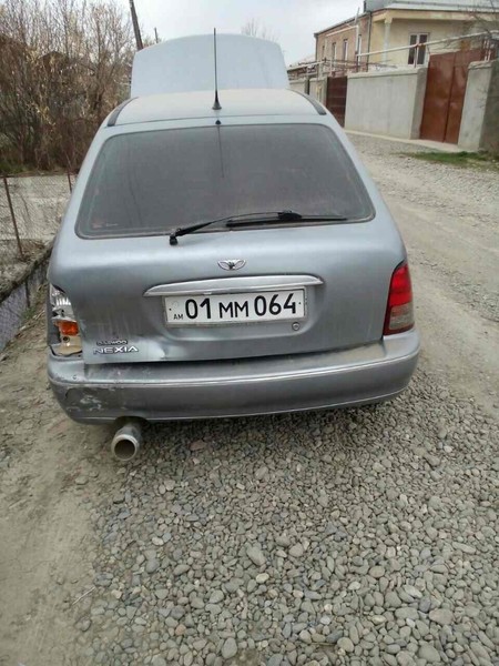 Фонарь зданий левый Daewoo Nexia хетчбек 1998 р.  1.6 л бензин Київ