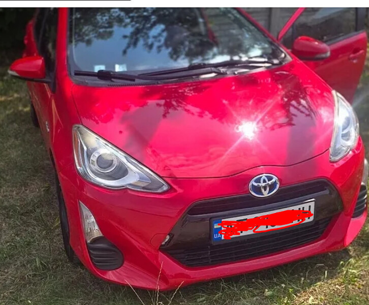 Облицовка передняя Toyota Prius 40  2016 1.5 Бензин Харьков