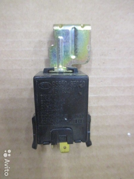 Реле поворотов 95550-3E000   Kia Sorento