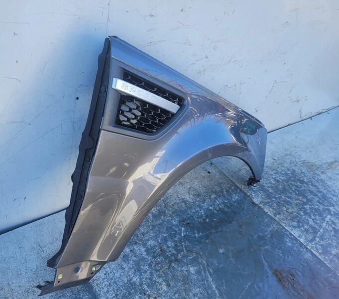 Крило переднє праве Land Rover Range Rover Sport 2011 р.  3.0 л дизель Луцьк