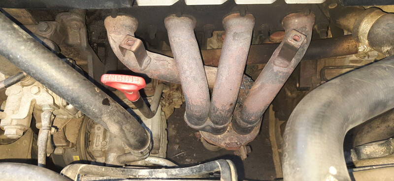 Вихідний колектор Volvo V40 универсал 2000 г.  1.8 л бензин Луцк