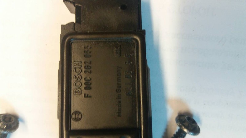 Датчик MAP F 00C 2G2 055   Audi A6, Mitsubishi Grandis, Skoda Octavia, Skoda Octavia A5, Skoda Superb, Volkswagen Caddy, Volkswagen LT, Volkswagen Passat, Volkswagen Sharan, Volkswagen T4 (Transporter), Volkswagen T5 (Transporter), Volkswagen Touareg