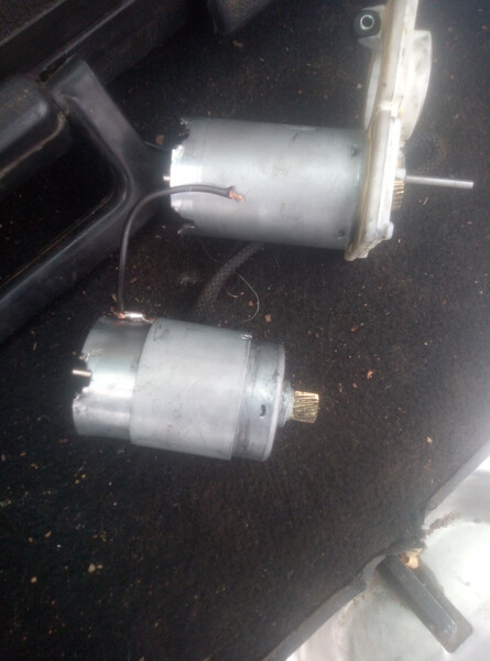 Моторчик гальма стоянки Renault Laguna  2007 