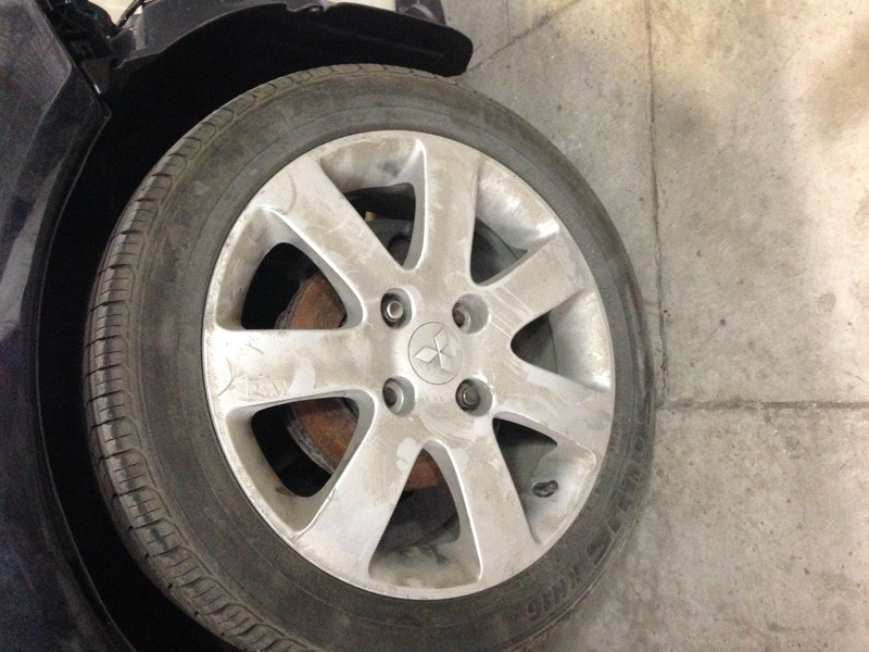 Диск на 16 Mitsubishi Colt 5 дверный 2008 1.3 Черкассы