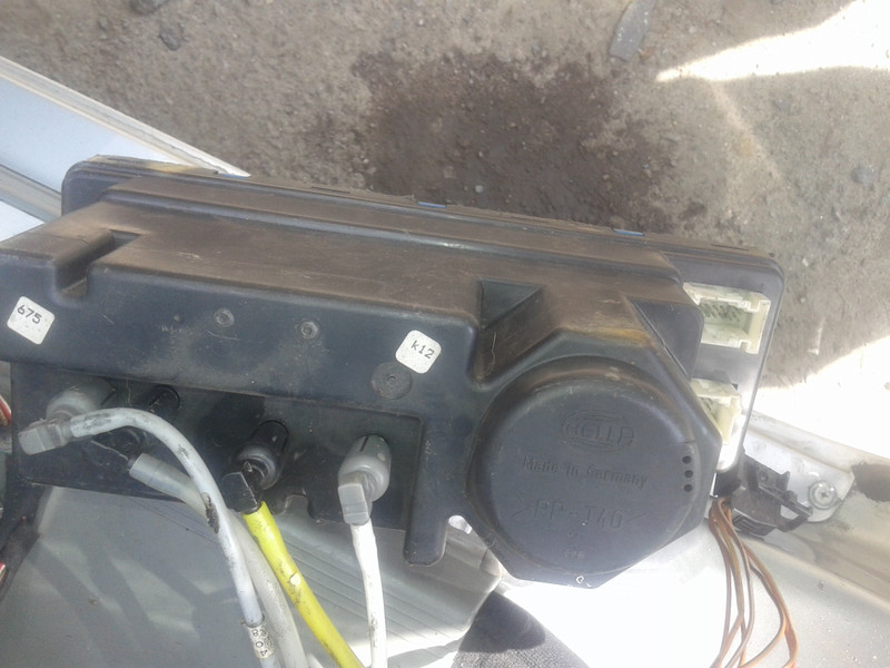 Вакуумный насос центрального замка 210 800 064 48   Mercedes E-Class