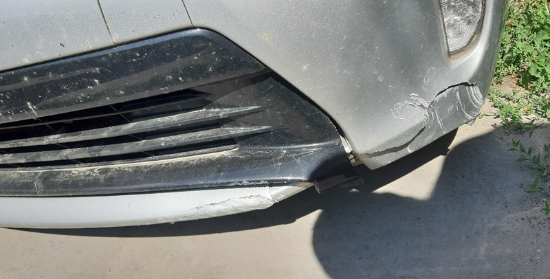 Бампер передній Toyota Prius 30  2012 1.8 Бензин 