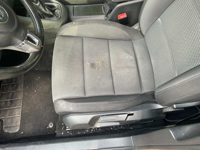 Сидіння передні (потрібно такі) Volkswagen Golf Plus хэтчбек 2006 г.  1.6 л бензин Киверцы