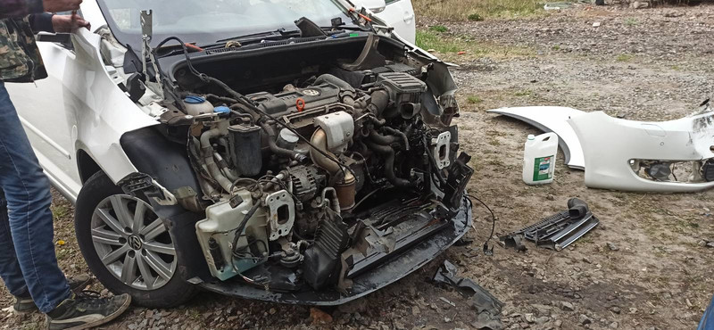 Капот Volkswagen Golf Plus  2012 хэтчбек 1.4 Бензин Киев