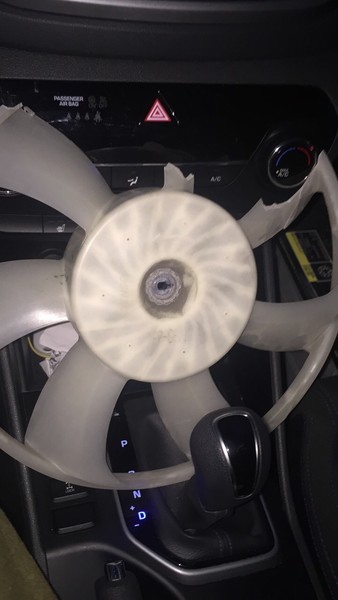 Лопасти Lexus NX 200 2015 г.  2.0 л бензин Львов