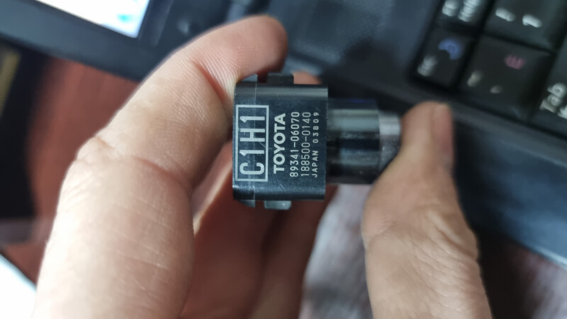 Датчик парктроника передний 89341-06070   Toyota Camry, Toyota RAV4