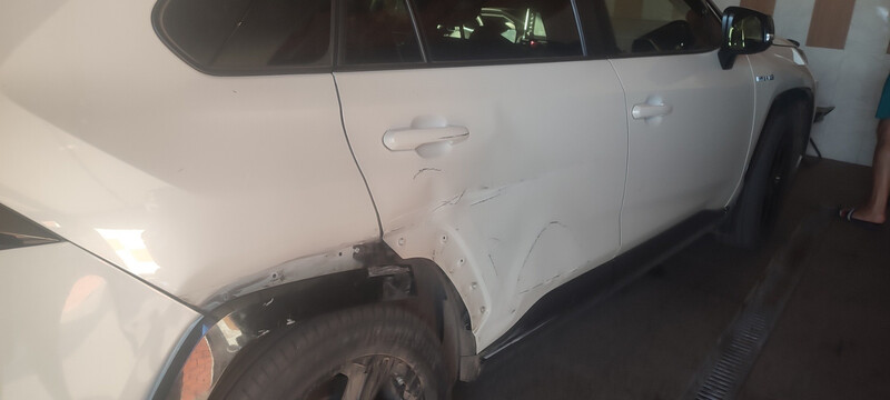 Дверь задняя правая Toyota RAV4  2020 2.5 Гибрид 