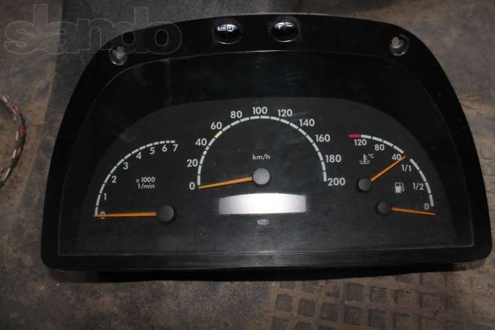 Щиток приборов Mercedes Vito 2000 г.  2.2 л дизель Чернигов