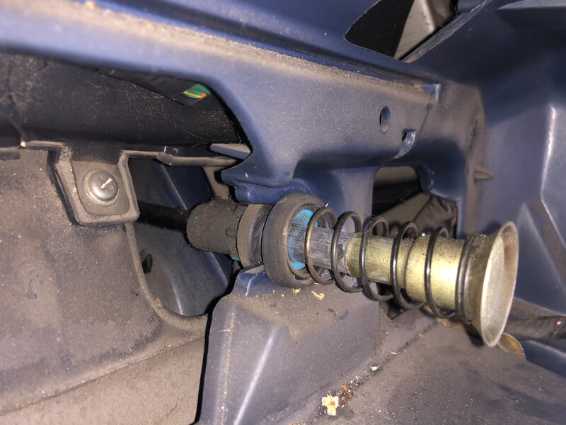 Трос спидометра Nissan Bluebird  1988 2.0 Дизель Житомир