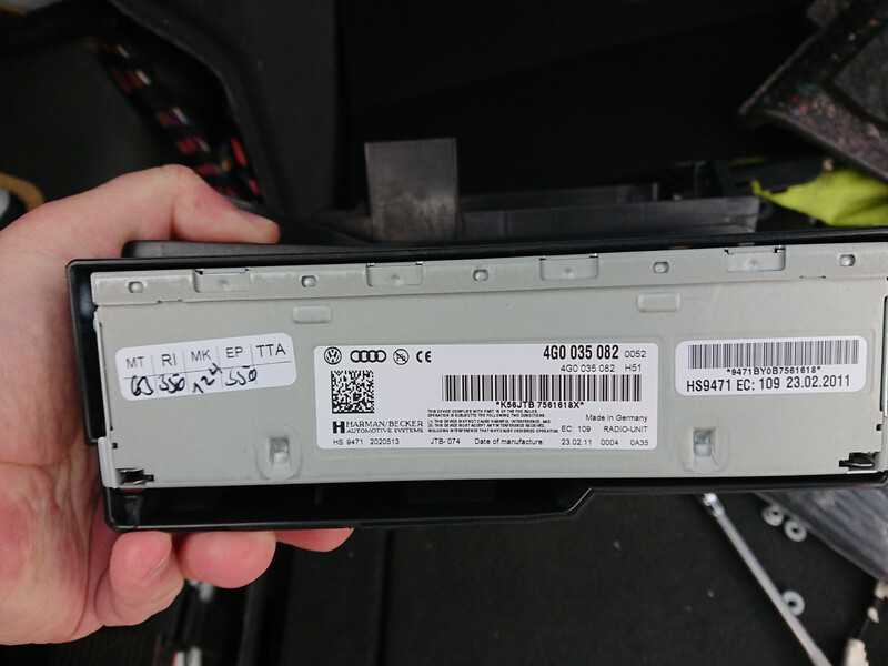 Блок радио Audi Q5 2011 г.  Хмельницкий