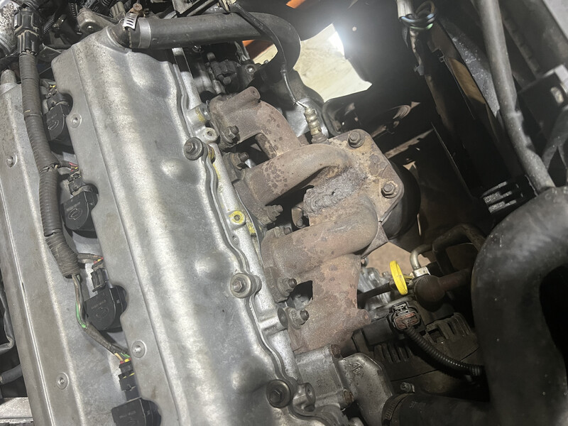 Выпускной коллектор Nissan Primera P11  1998 2.0 Бензин Харьков