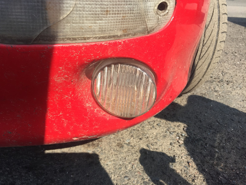 Протитуманна фара права Mazda 323  1993 купе 1.5 Бензин 