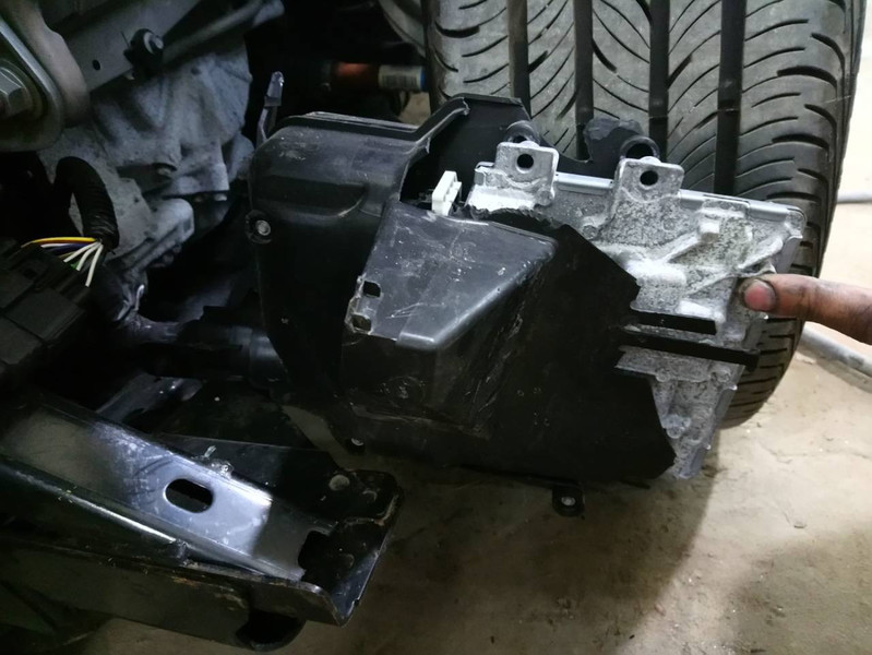 Корпус блока управління двигуном GV6A12A659AE   Ford Escape