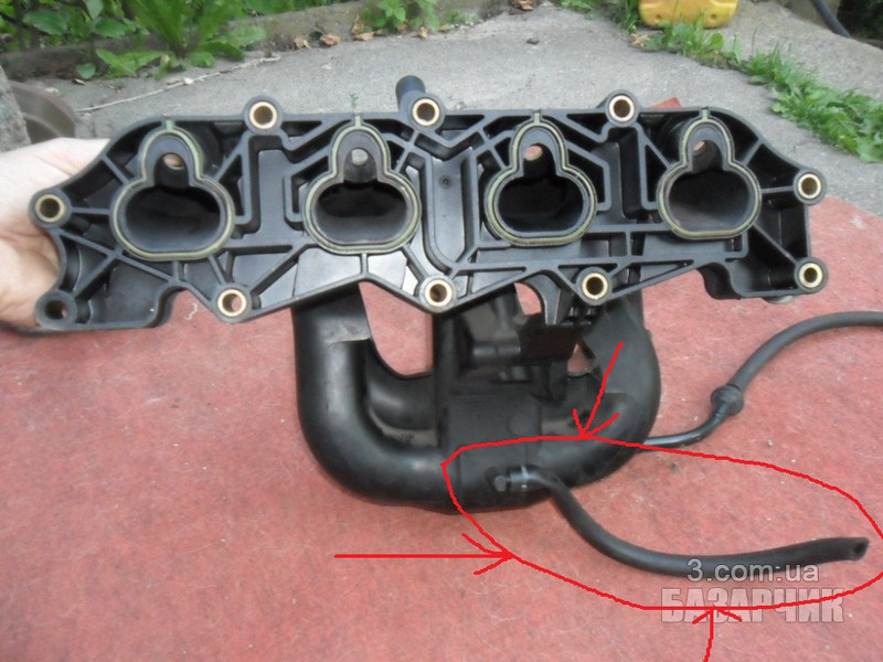 Шланг на вп коллекторе Ford Mondeo 2  1997 универсал 1.8 Бензин Запорожье