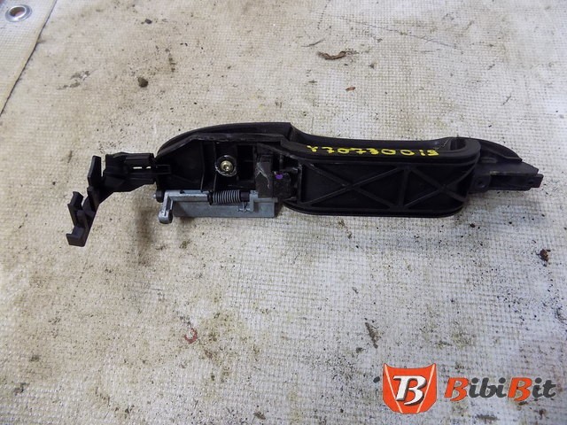 Ручка двери задней правой Ford Focus  2004 1.4 Бензин Коростень