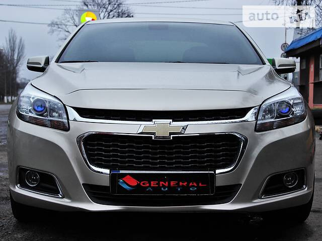 Бампер передній Chevrolet Malibu  2015 2.5 Бензин 