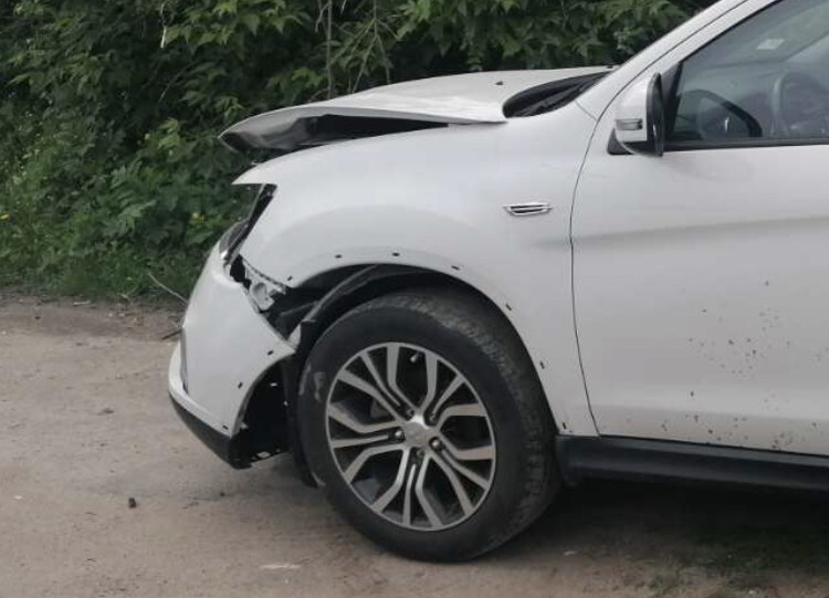 Молдинг крыла Mitsubishi ASX OutlanderSport 2016 г.  2.0 л бензин Киев