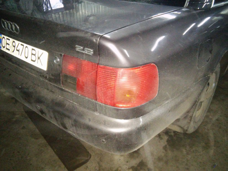 Поворотник правый Audi A6 C4  1996 2.6 Бензин Черновцы