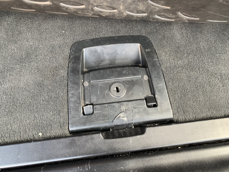 ручка полика в багажнике BMW X5 E70  2007 3.0 Дизель 