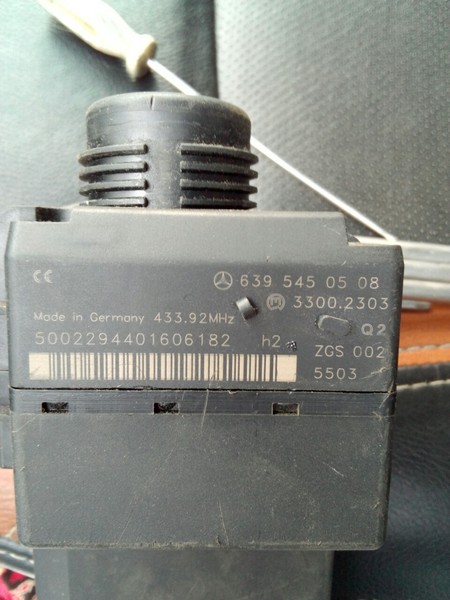 Замок зажигания 639 545 05 08 Q2   Mercedes Vito