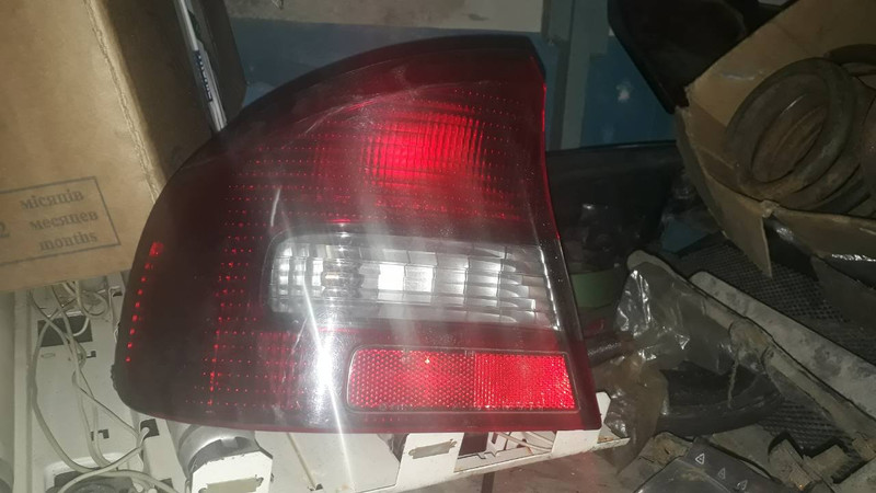 Ліхтар задній Subaru Legacy 3  2002 2.0 Бензин 