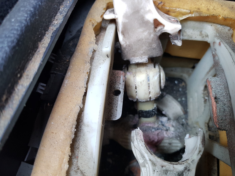 Кулиса Opel Astra  2001 универсал 1.7 Дизель Чаплинка