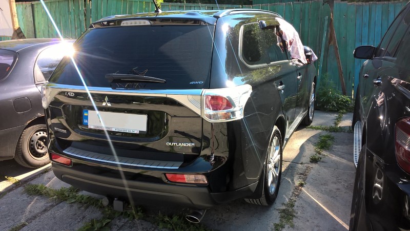 Стекло передней двери 5706A468   Mitsubishi Outlander, Mitsubishi Outlander XL